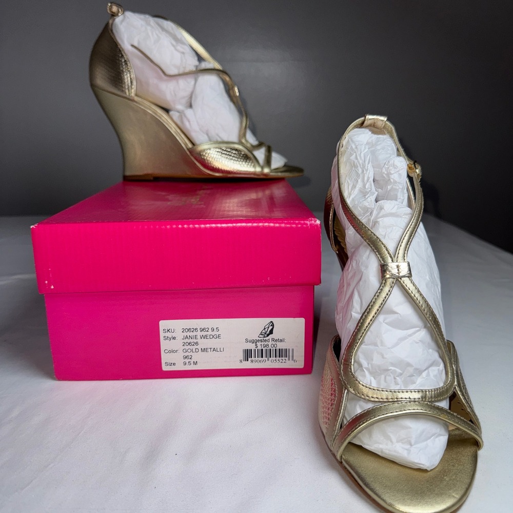 Lilly Pulitzer Janie Wedge $198 Gold Metallic Leather T-Strap Sandals 9.5 M NIB